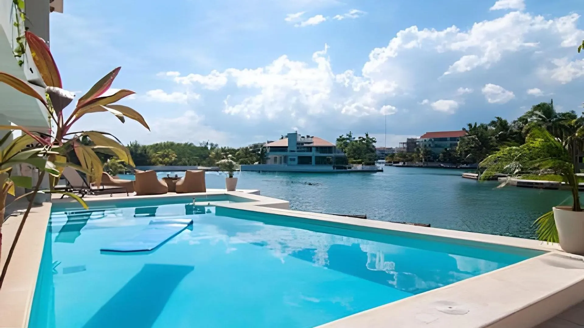 Casa La Torre, Luxury Private Waterfront Villa 0*, プエルト・アベントゥラス メキシコ