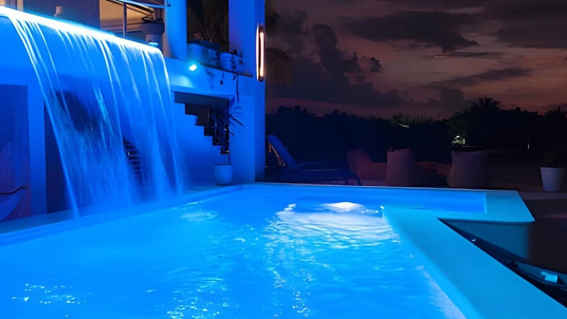 Casa La Torre, Luxury Private Waterfront Villa 0*, プエルト・アベントゥラス