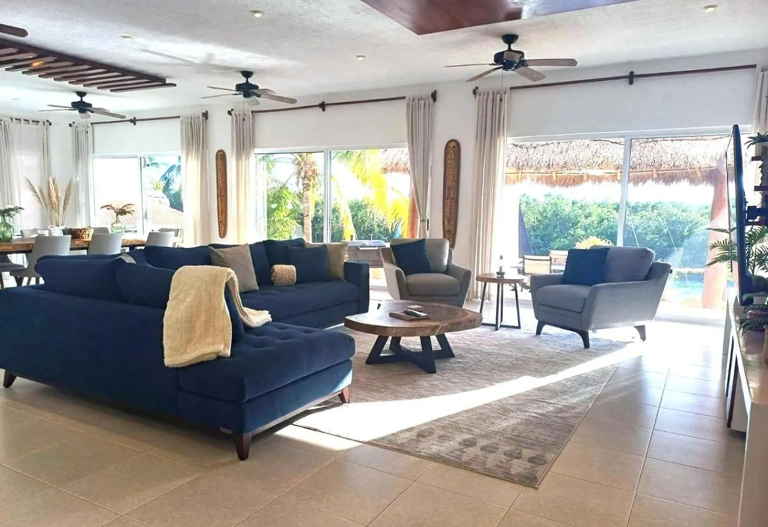 Casa La Torre, Luxury Private Waterfront Villa